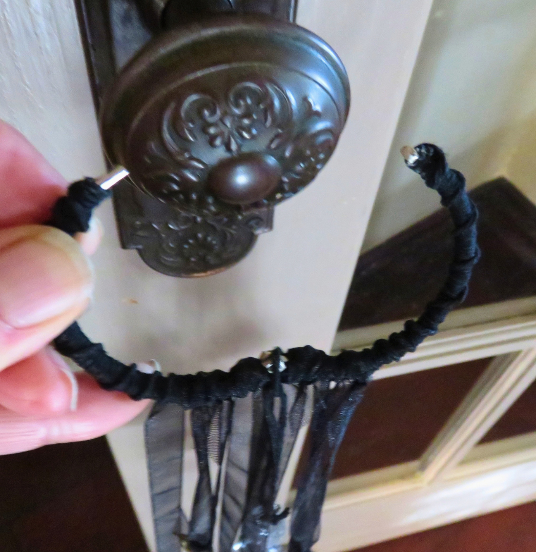 THE HOUSE OF RAVENSTONE WITCH BELLS